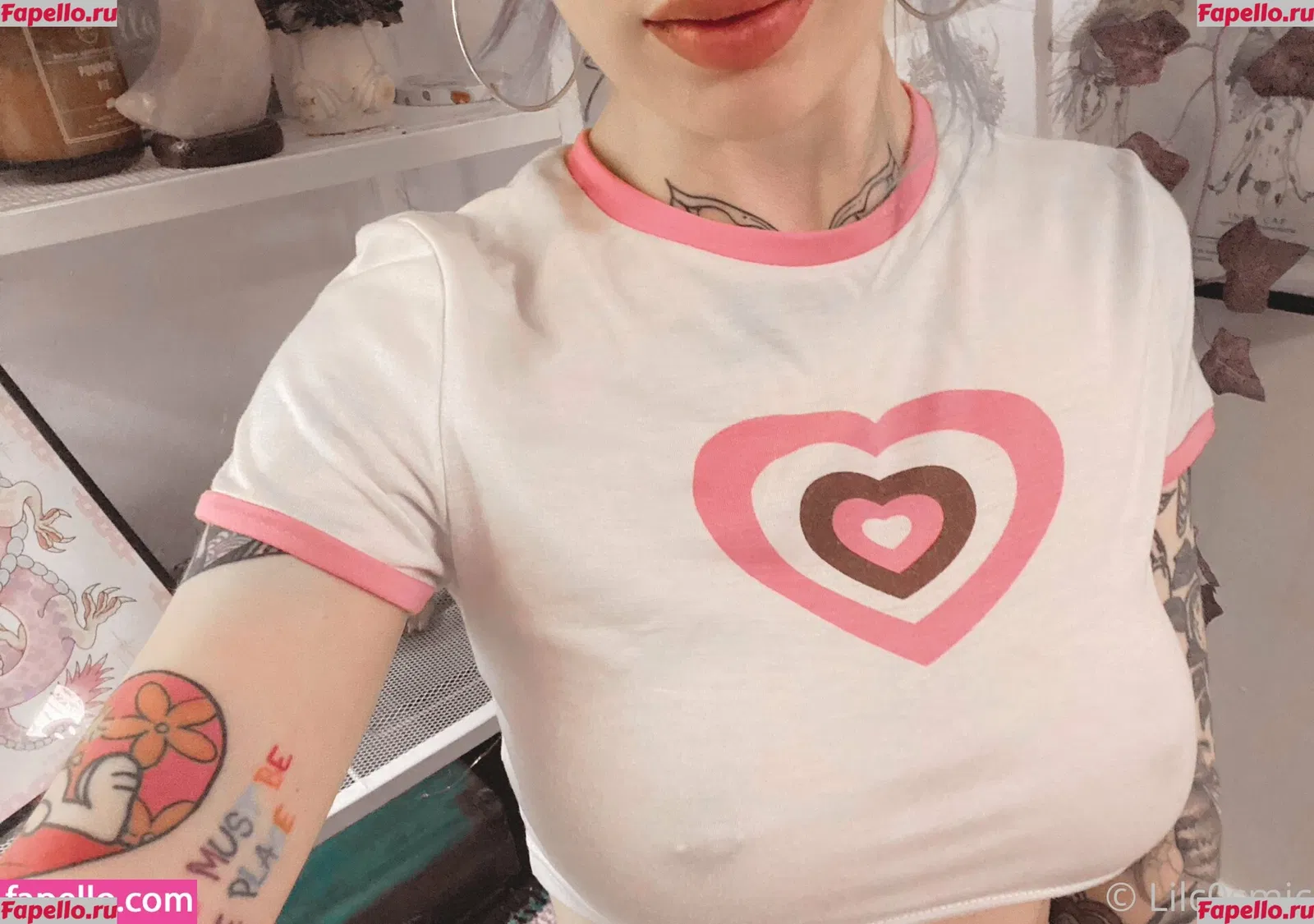 LilC0smic Onlyfans Photo Gallery 