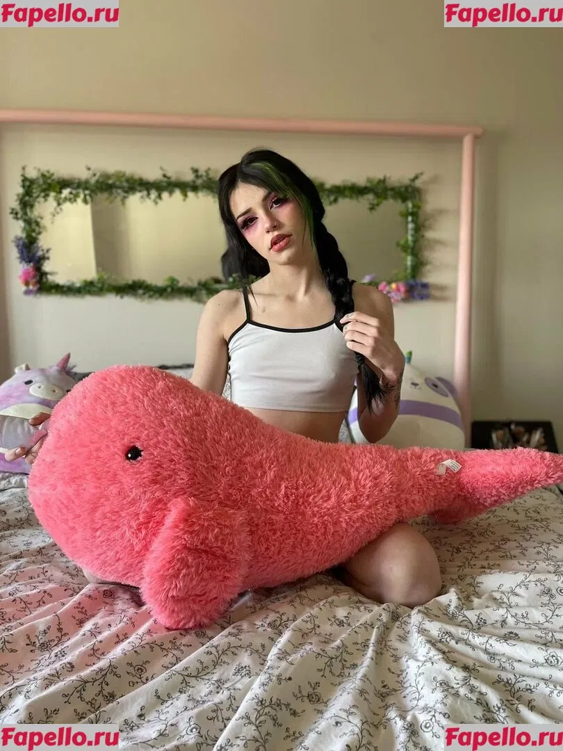 Bella Quinn Onlyfans Photo Gallery 