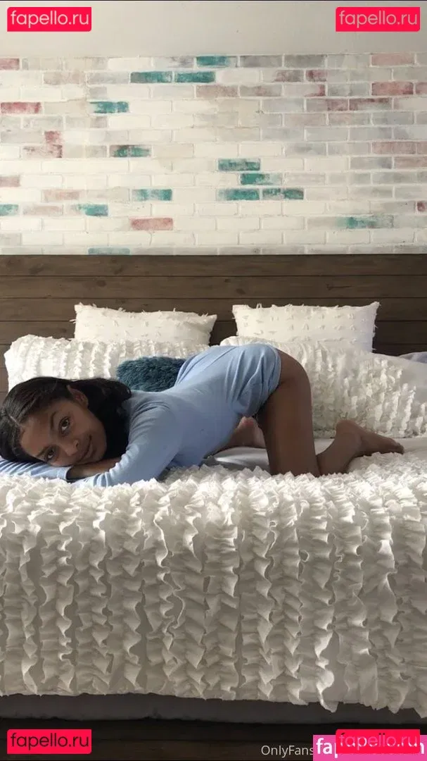 Official.Anaiis Onlyfans Photo Gallery 