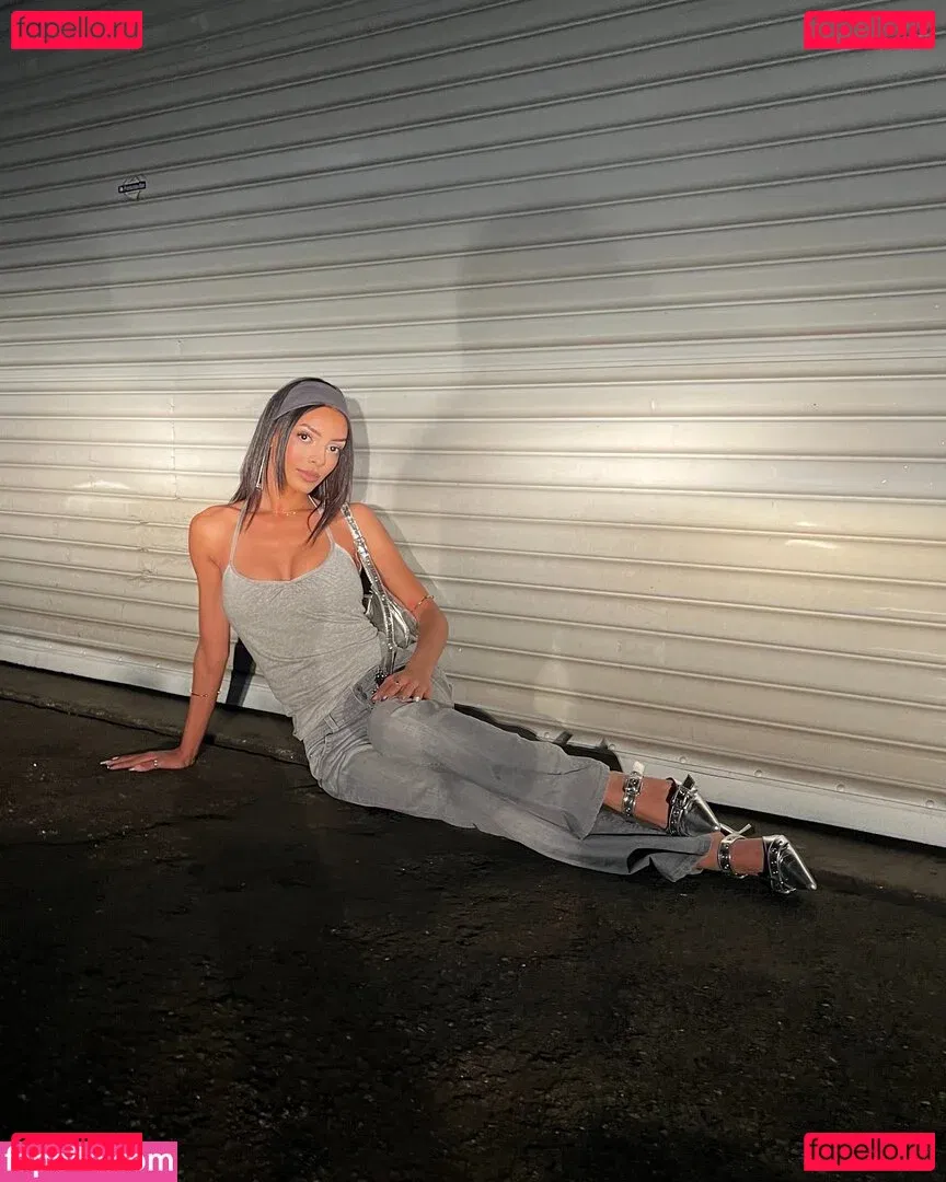 Official.Anaiis Onlyfans Photo Gallery 