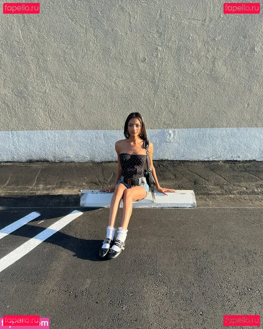 Official.Anaiis Onlyfans Photo Gallery 