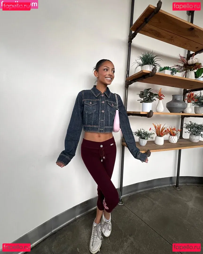 Official.Anaiis Onlyfans Photo Gallery 