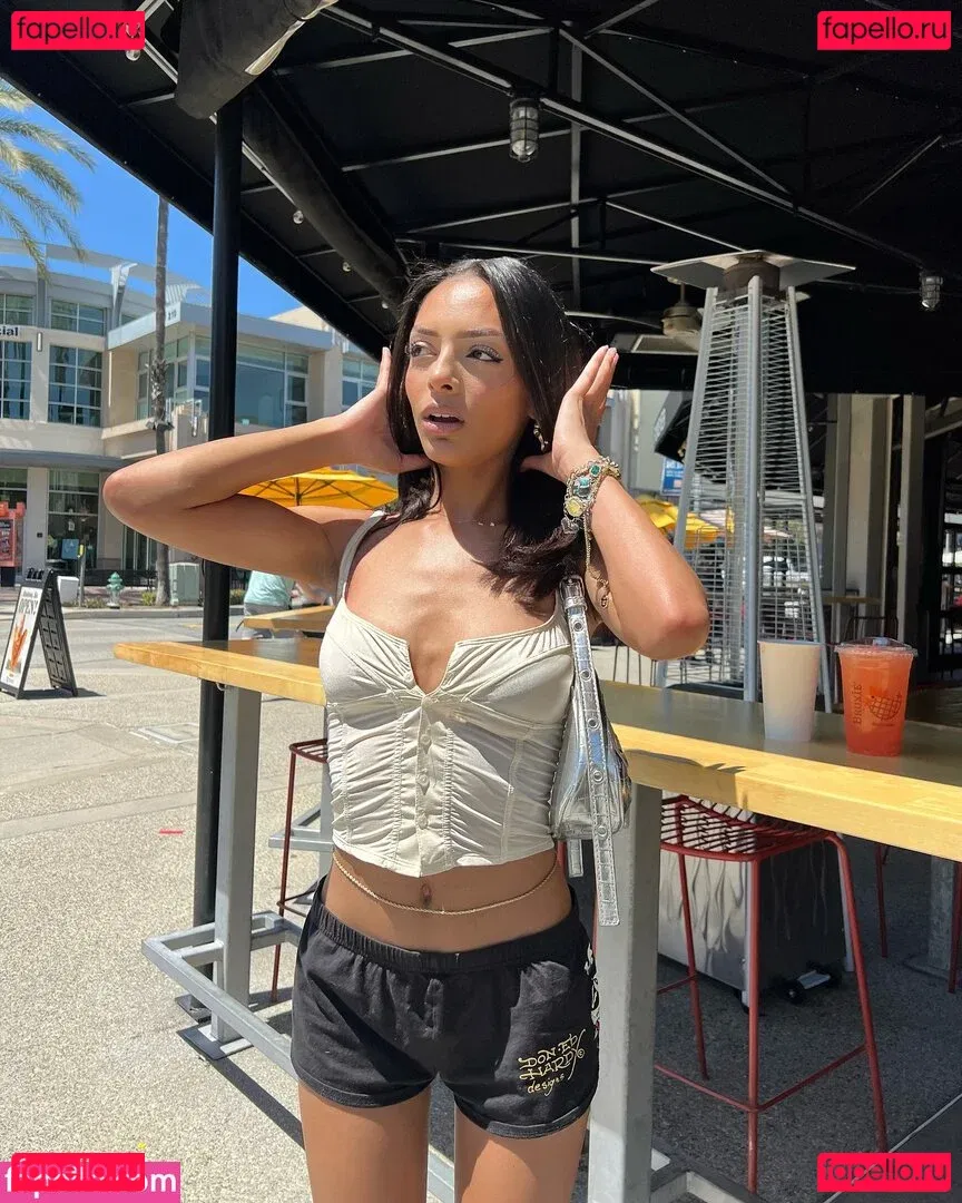 Official.Anaiis Onlyfans Photo Gallery 