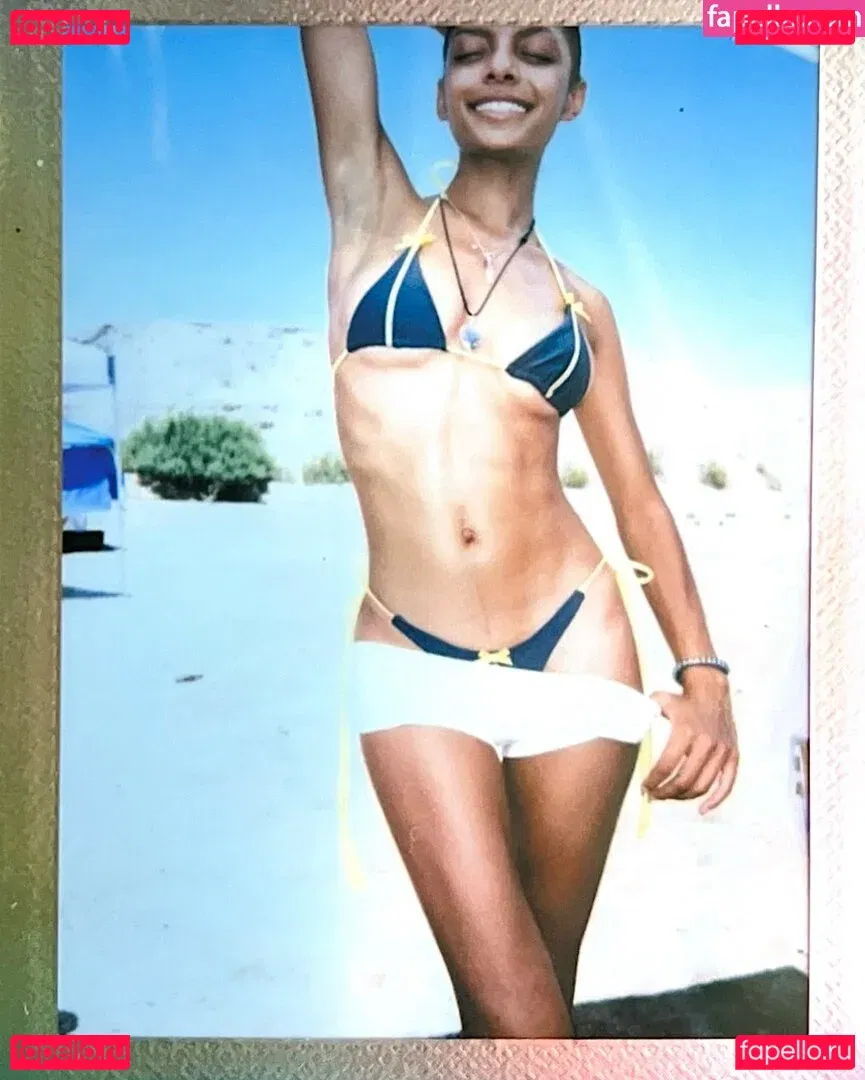 Official.Anaiis Onlyfans Photo Gallery 