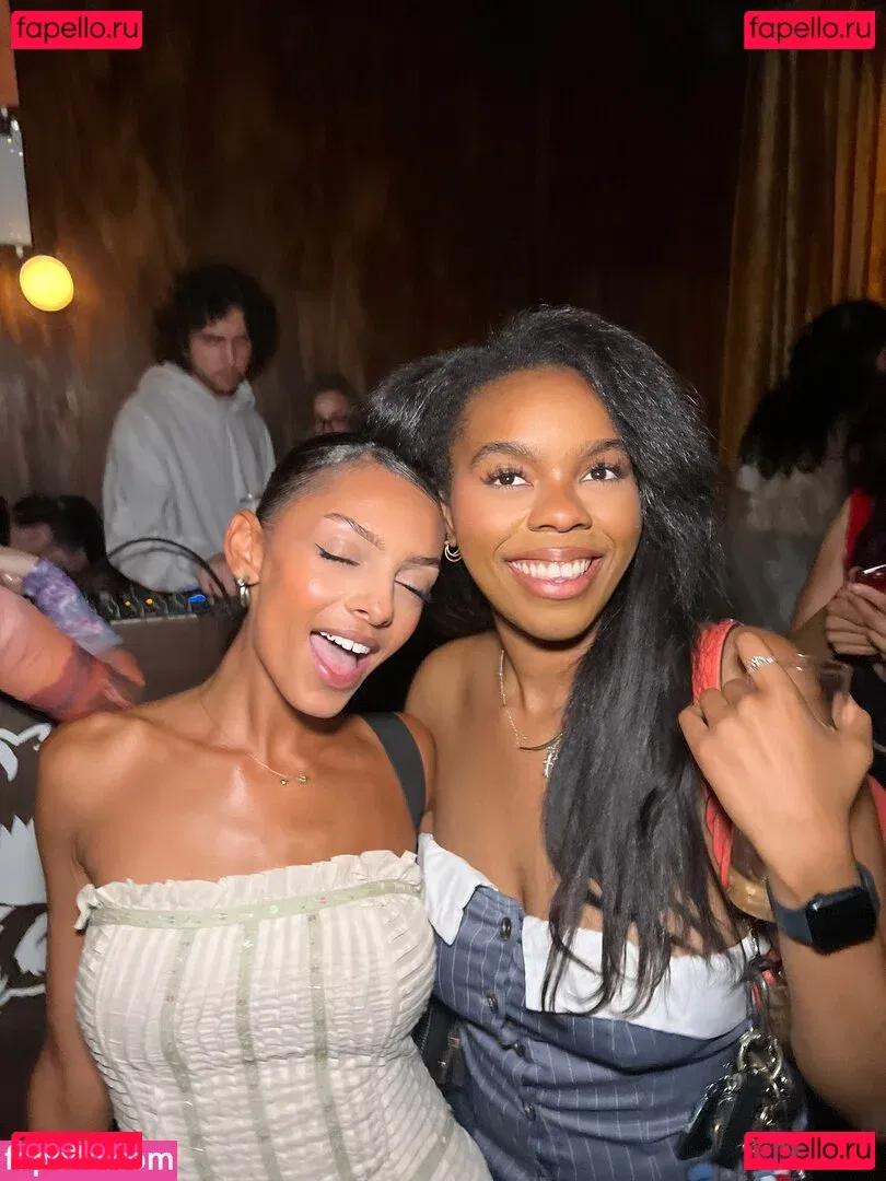 Official.Anaiis Onlyfans Photo Gallery 