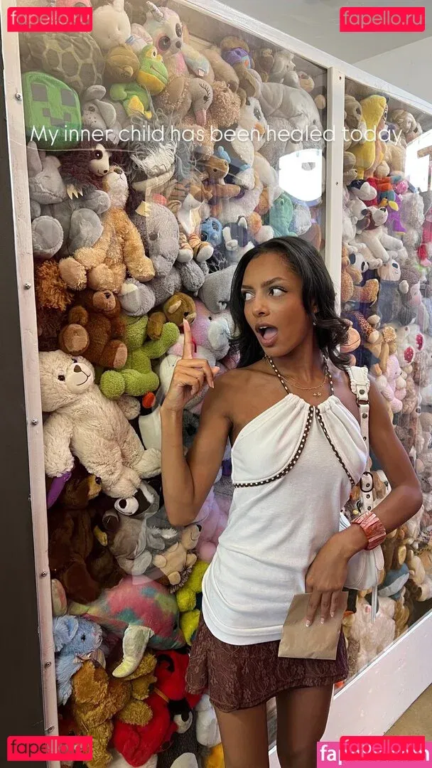 Official.Anaiis Onlyfans Photo Gallery 