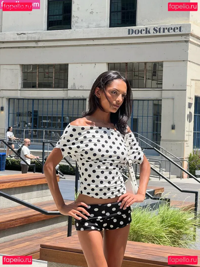 Official.Anaiis Onlyfans Photo Gallery 