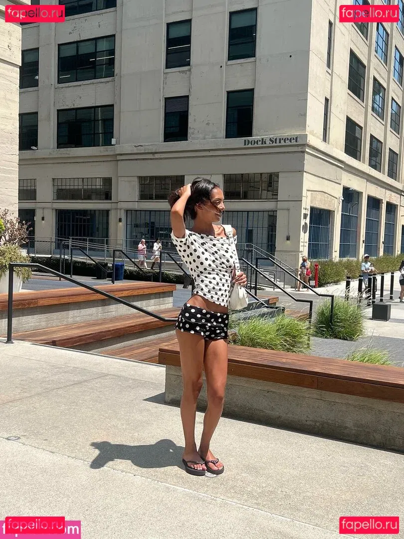 Official.Anaiis Onlyfans Photo Gallery 