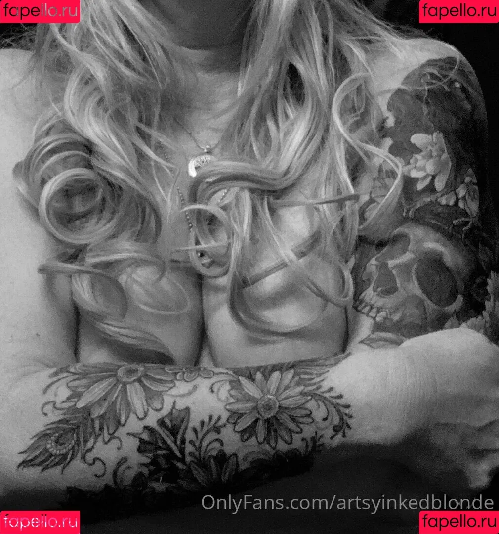 artsyinkedblonde Onlyfans Photo Gallery 