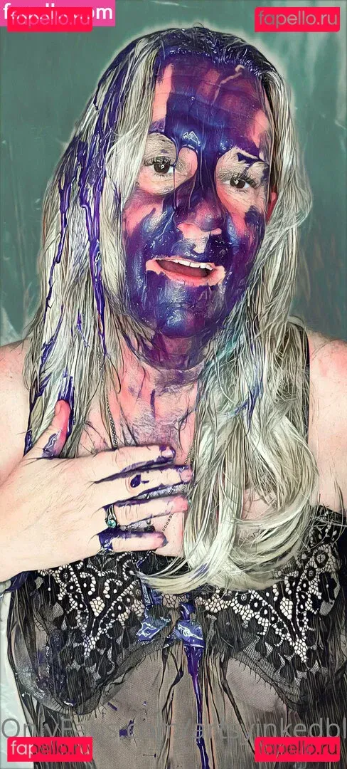 artsyinkedblonde Onlyfans Photo Gallery 