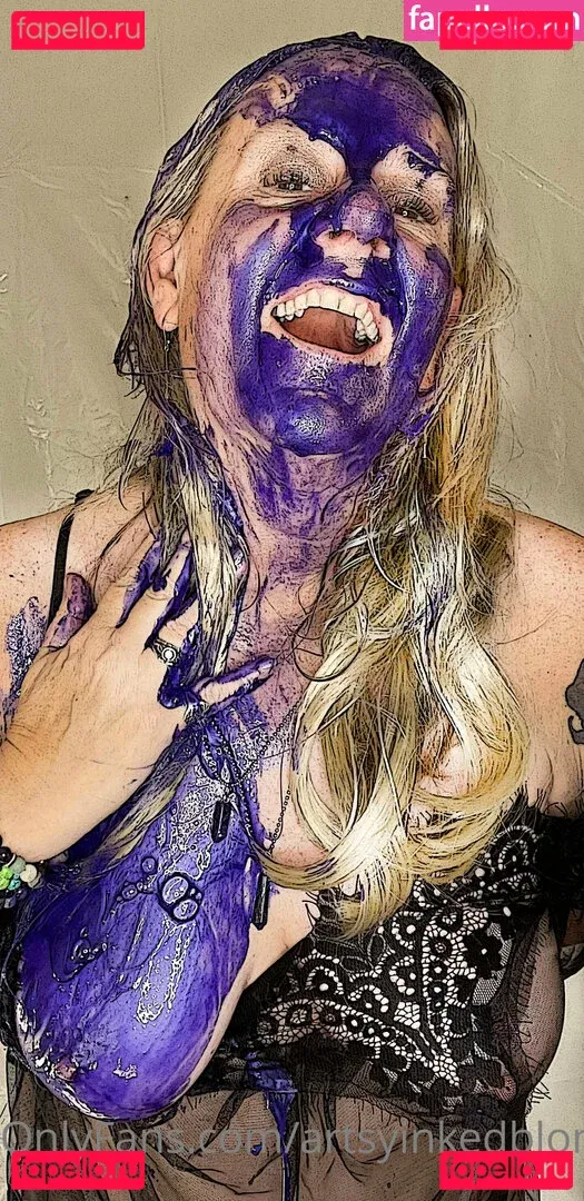 artsyinkedblonde Onlyfans Photo Gallery 