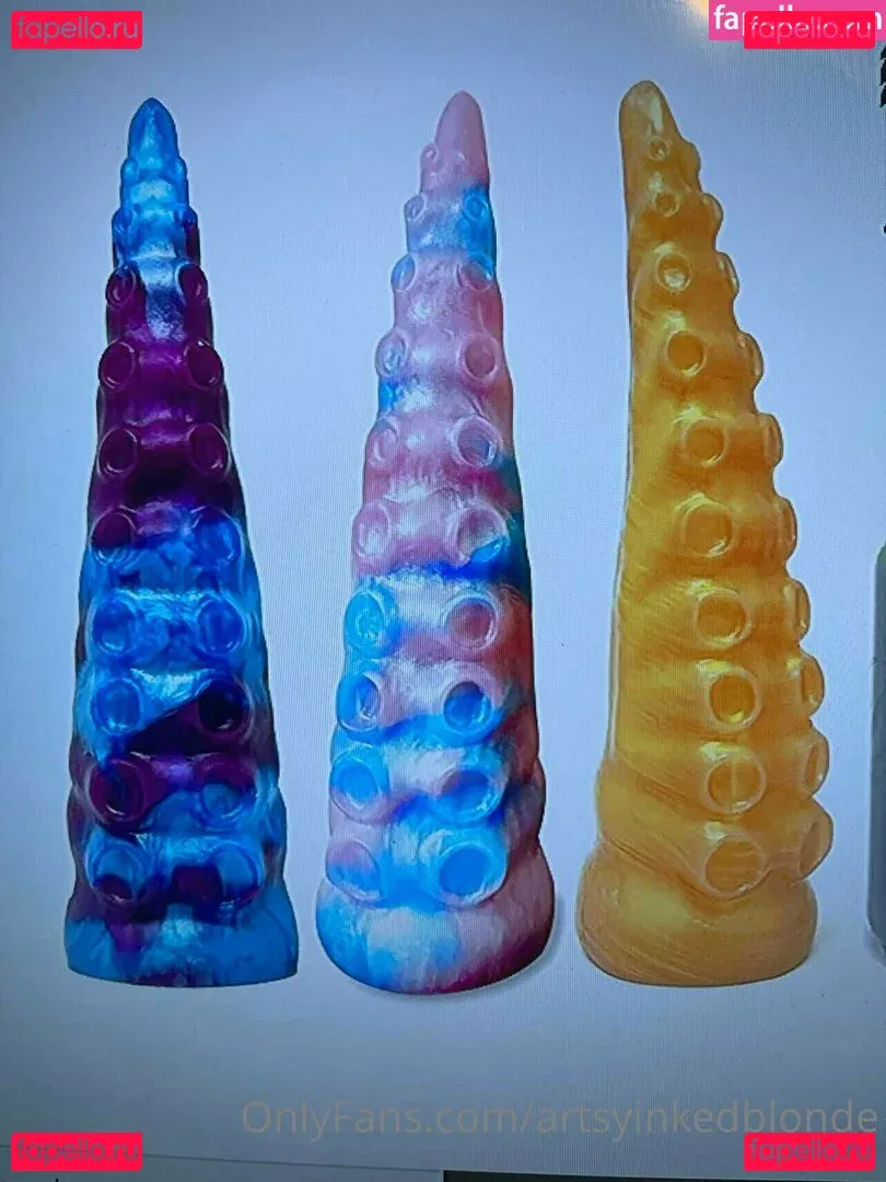 artsyinkedblonde Onlyfans Photo Gallery 