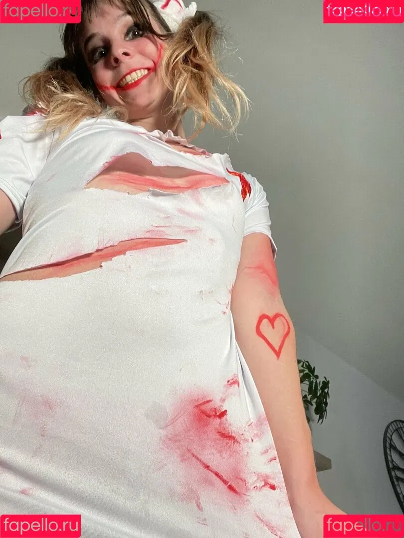 meg_solem Onlyfans Photo Gallery 