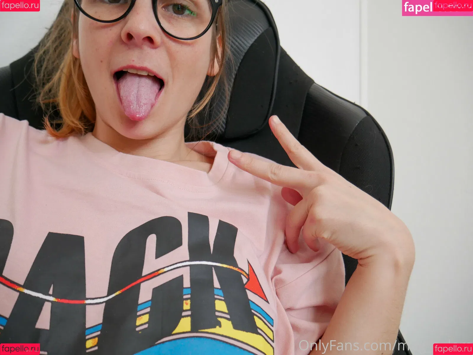 meg_solem Onlyfans Photo Gallery 