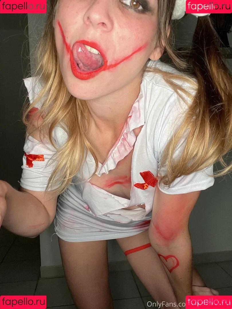 meg_solem Onlyfans Photo Gallery 