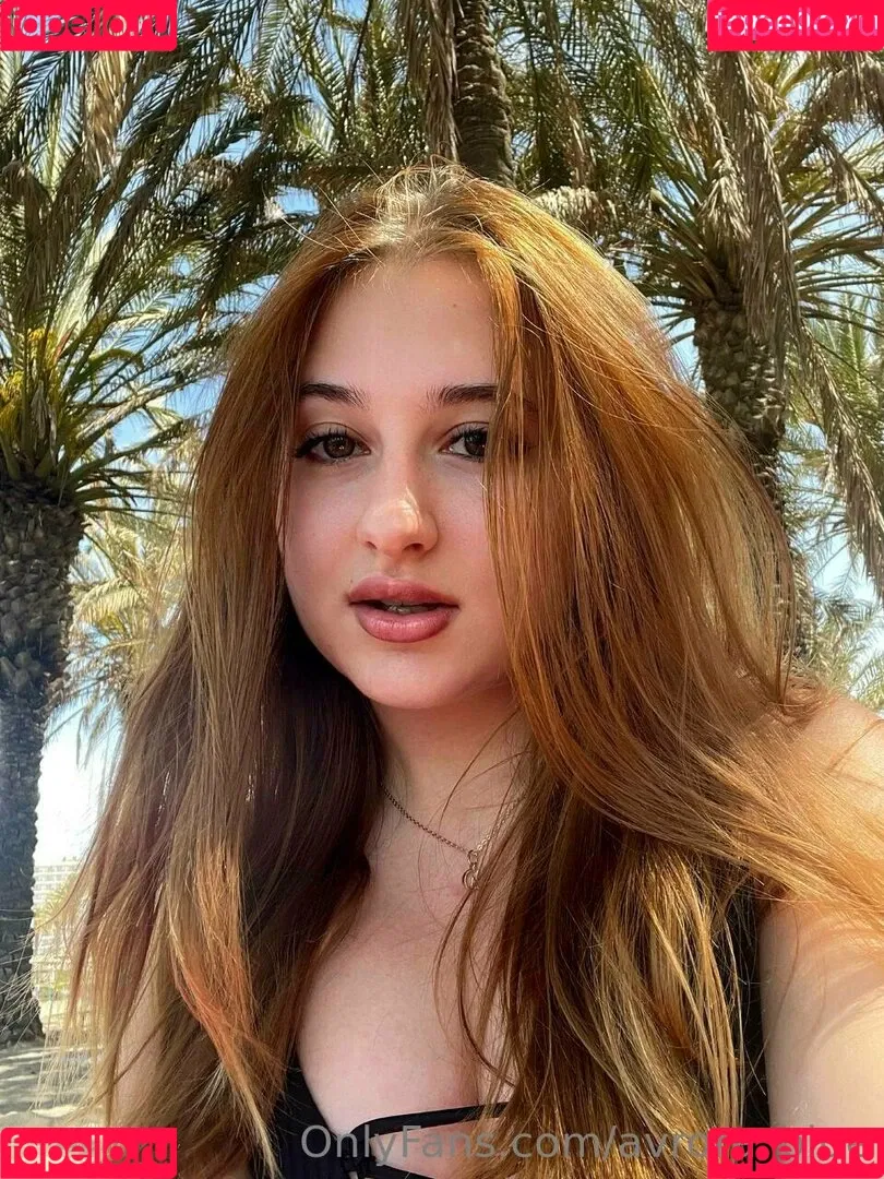 avrora_blue Onlyfans Photo Gallery 