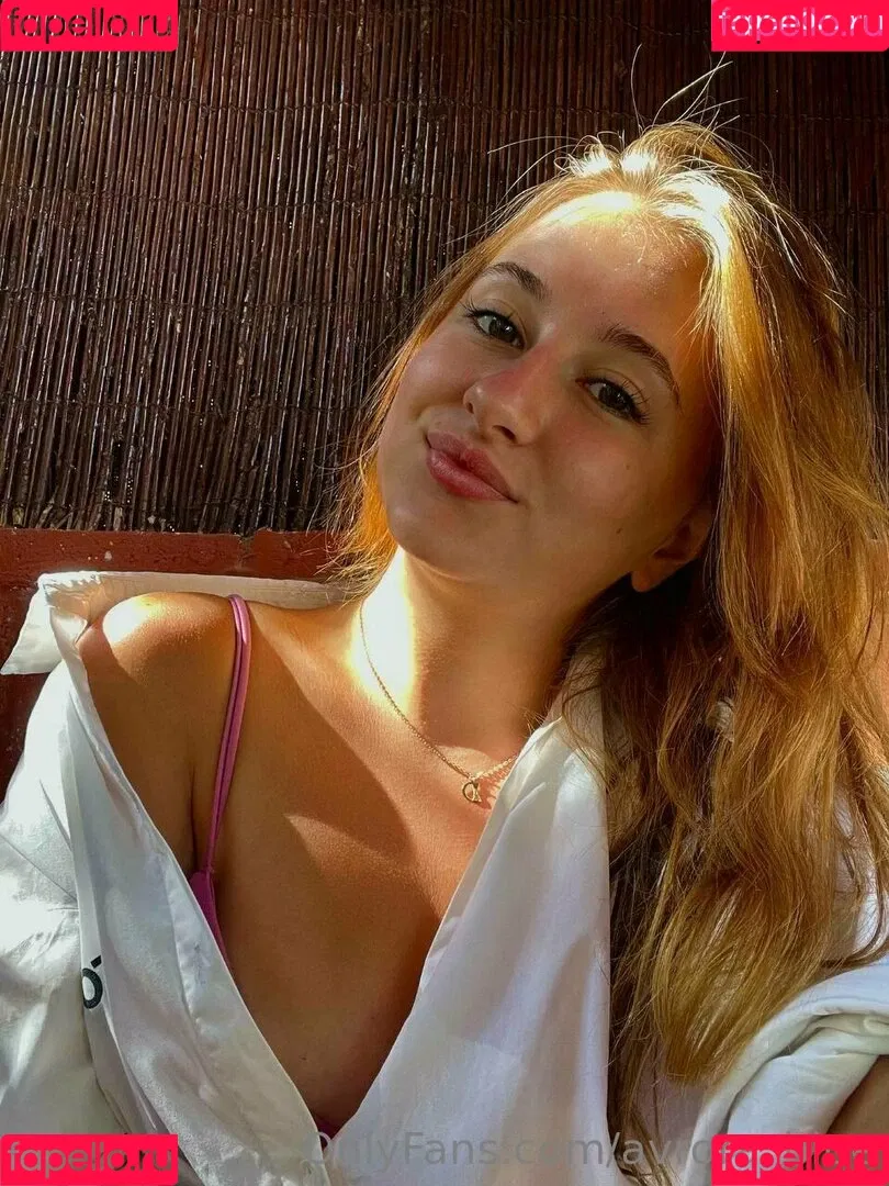 avrora_blue Onlyfans Photo Gallery 