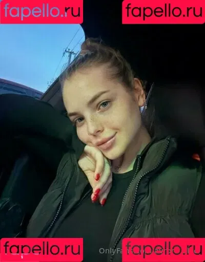 avrora_blue Onlyfans Photo Gallery 