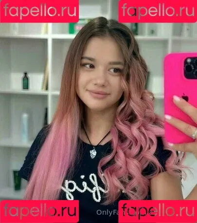 avrora_blue Onlyfans Photo Gallery 