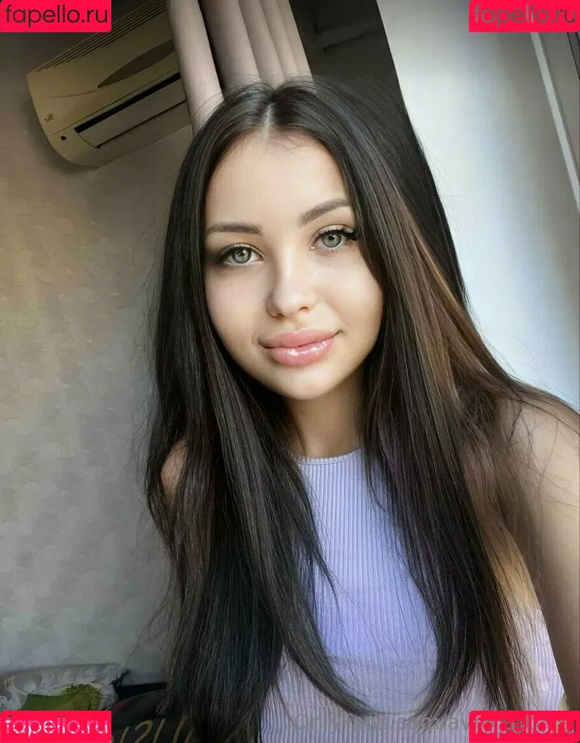 avrora_blue Onlyfans Photo Gallery 