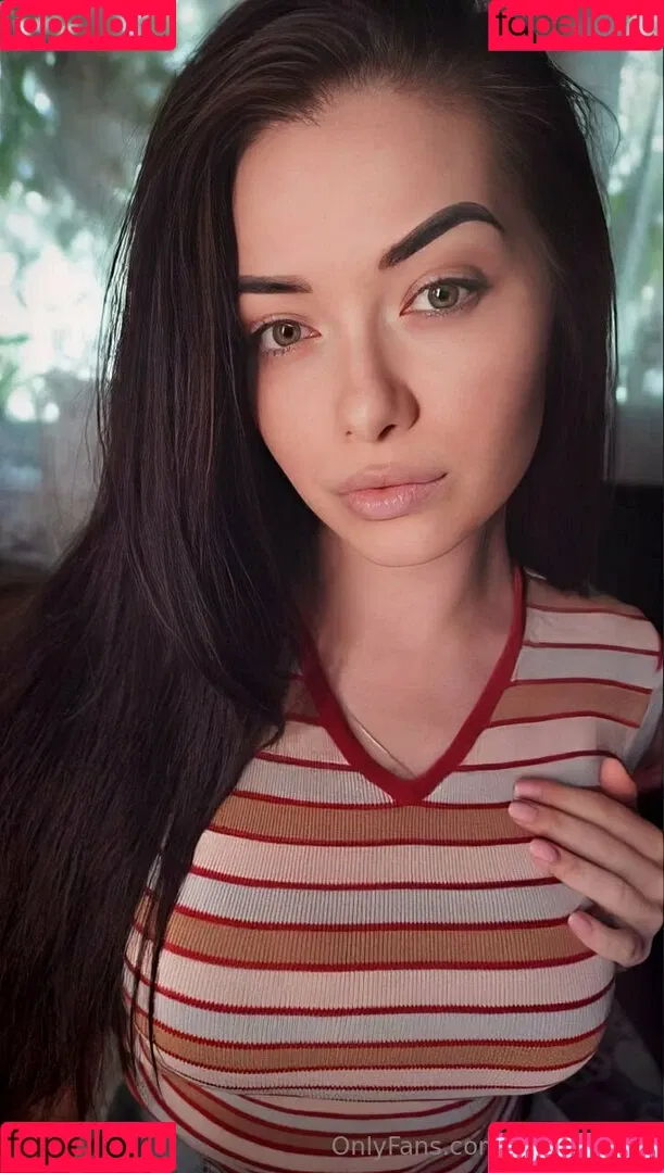 avrora_blue Onlyfans Photo Gallery 
