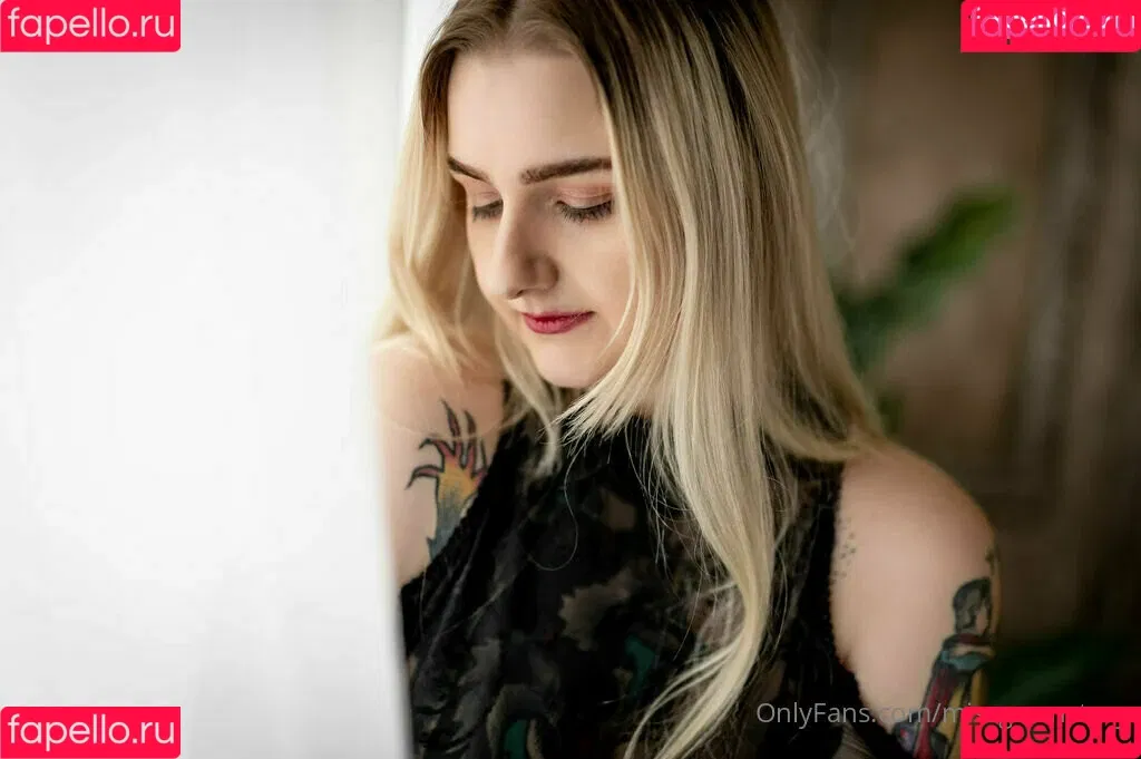missgwenstacy Onlyfans Photo Gallery 