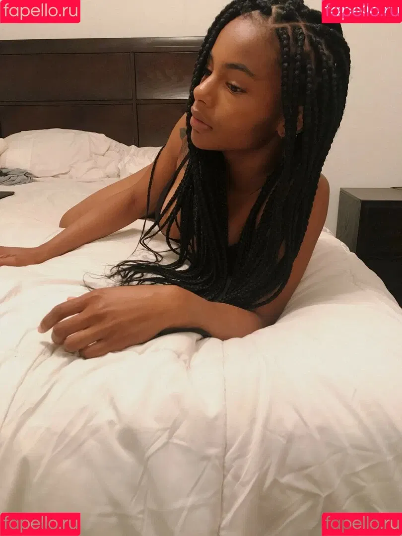 Saffronnn Onlyfans Photo Gallery 