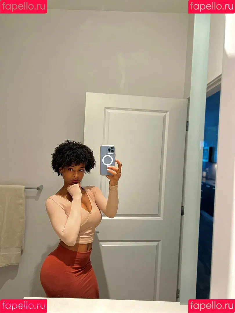 Saffronnn Onlyfans Photo Gallery 