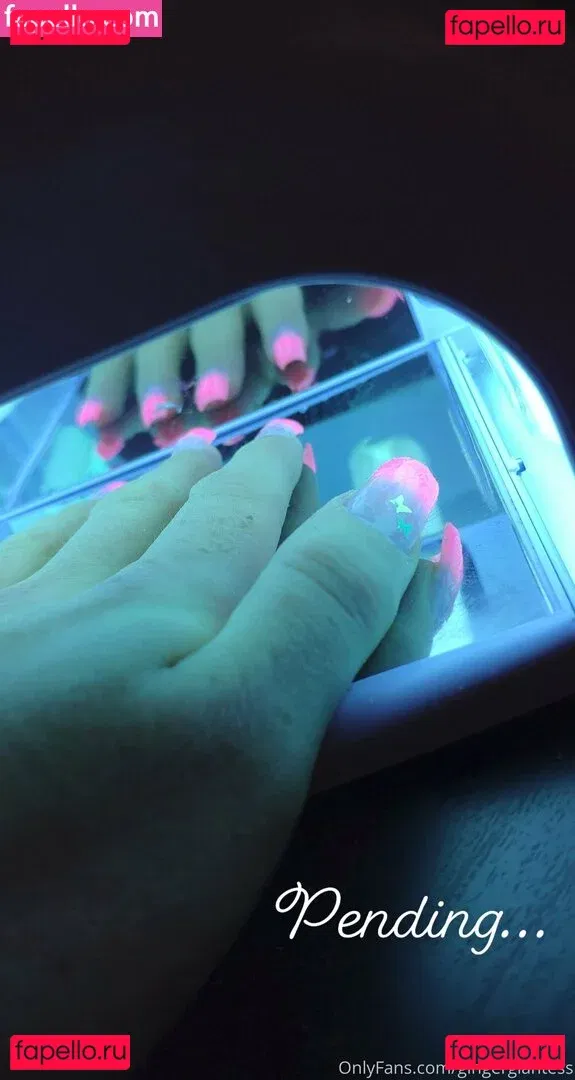 gingergiantess Onlyfans Photo Gallery 