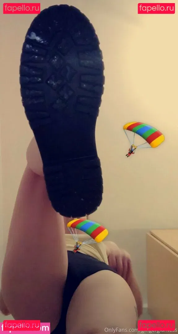 gingergiantess Onlyfans Photo Gallery 