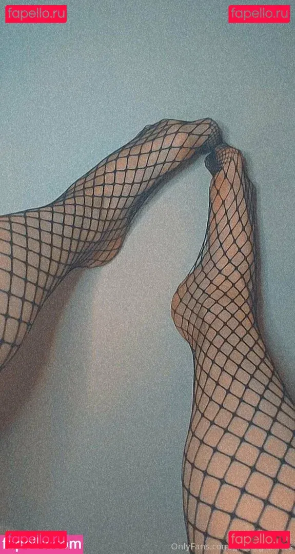 gingergiantess Onlyfans Photo Gallery 