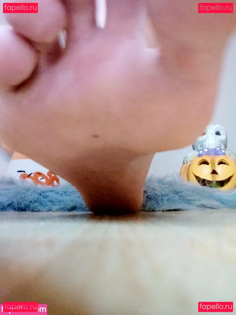 gingergiantess Onlyfans Photo Gallery 