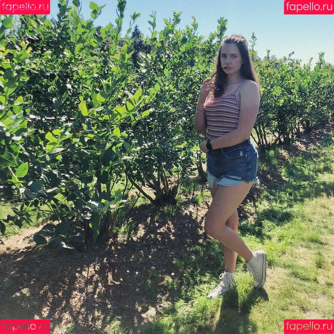 Sarah Butt Onlyfans Photo Gallery 