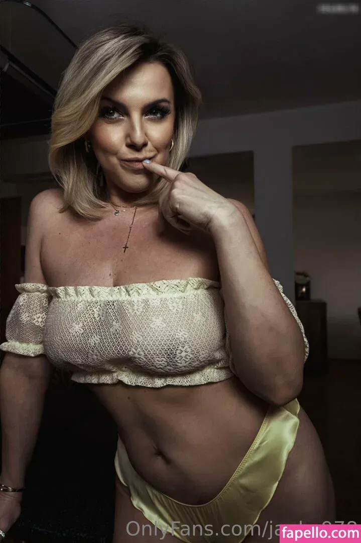 jen_k Onlyfans Photo Gallery 