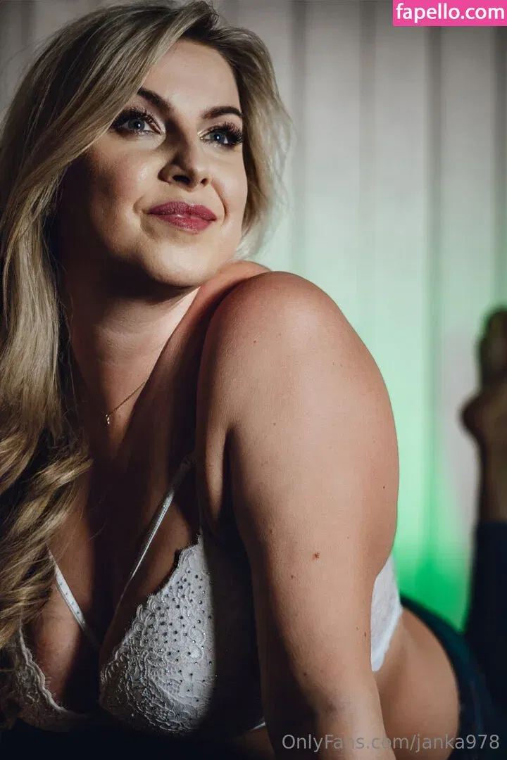 jen_k Onlyfans Photo Gallery 