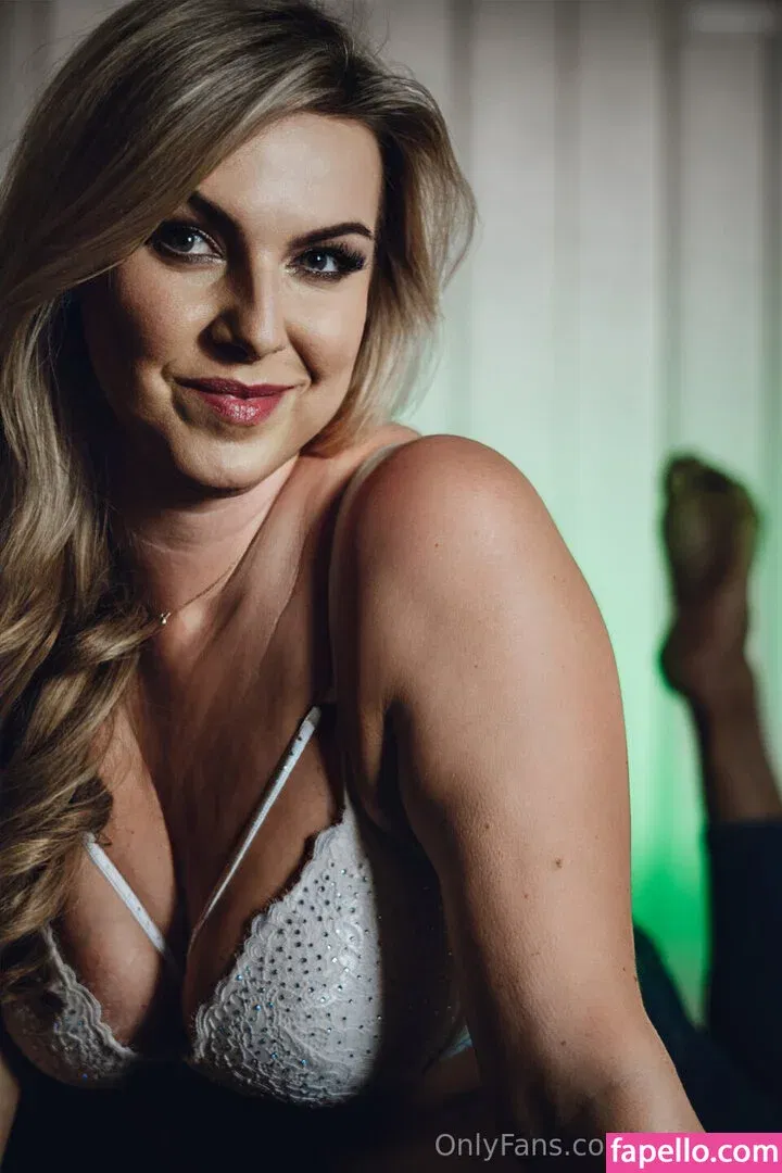 jen_k Onlyfans Photo Gallery 