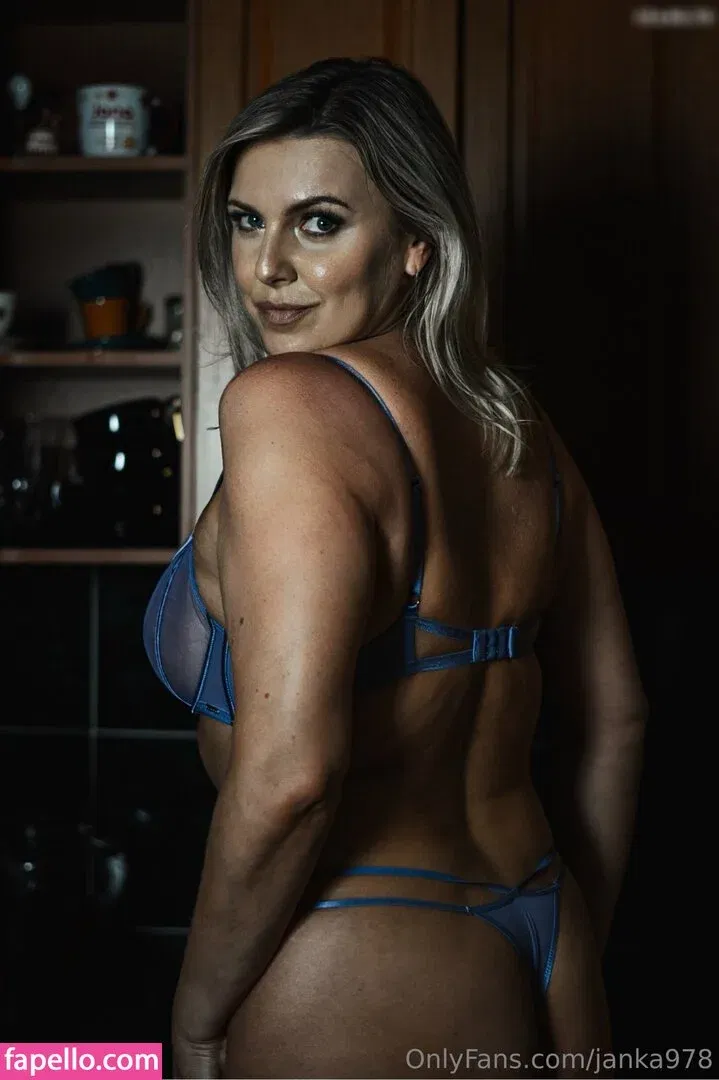 jen_k Onlyfans Photo Gallery 