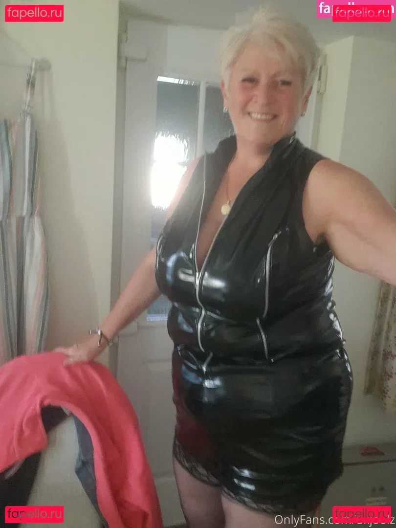 ukjoolz Onlyfans Photo Gallery 