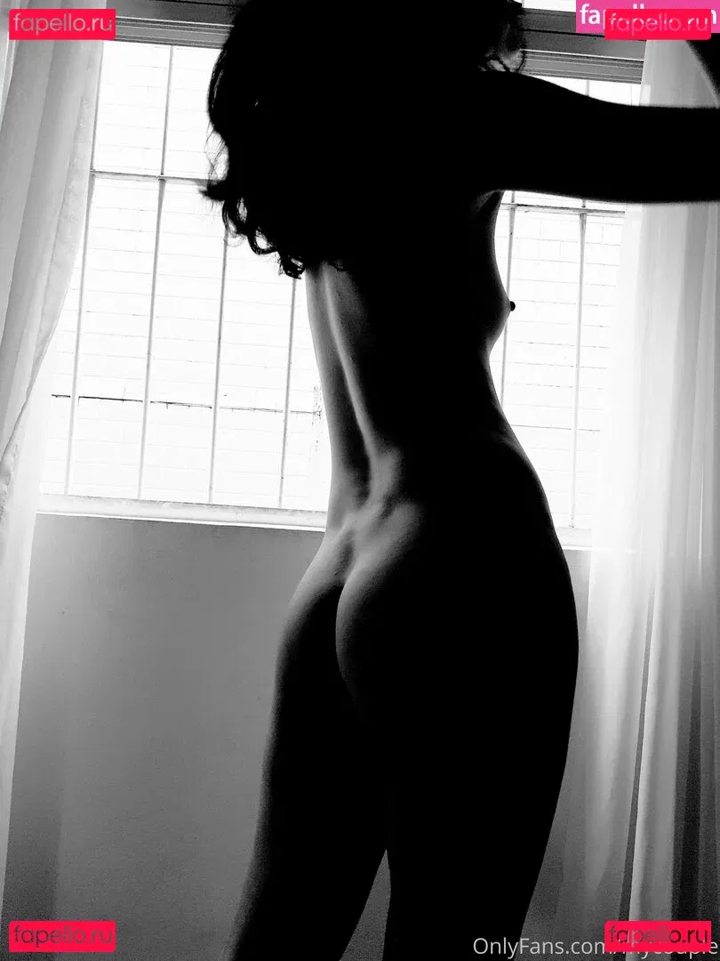 mycouple Onlyfans Photo Gallery 