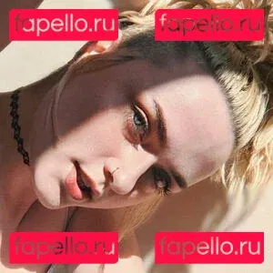 warmskinfree Onlyfans Photo Gallery 