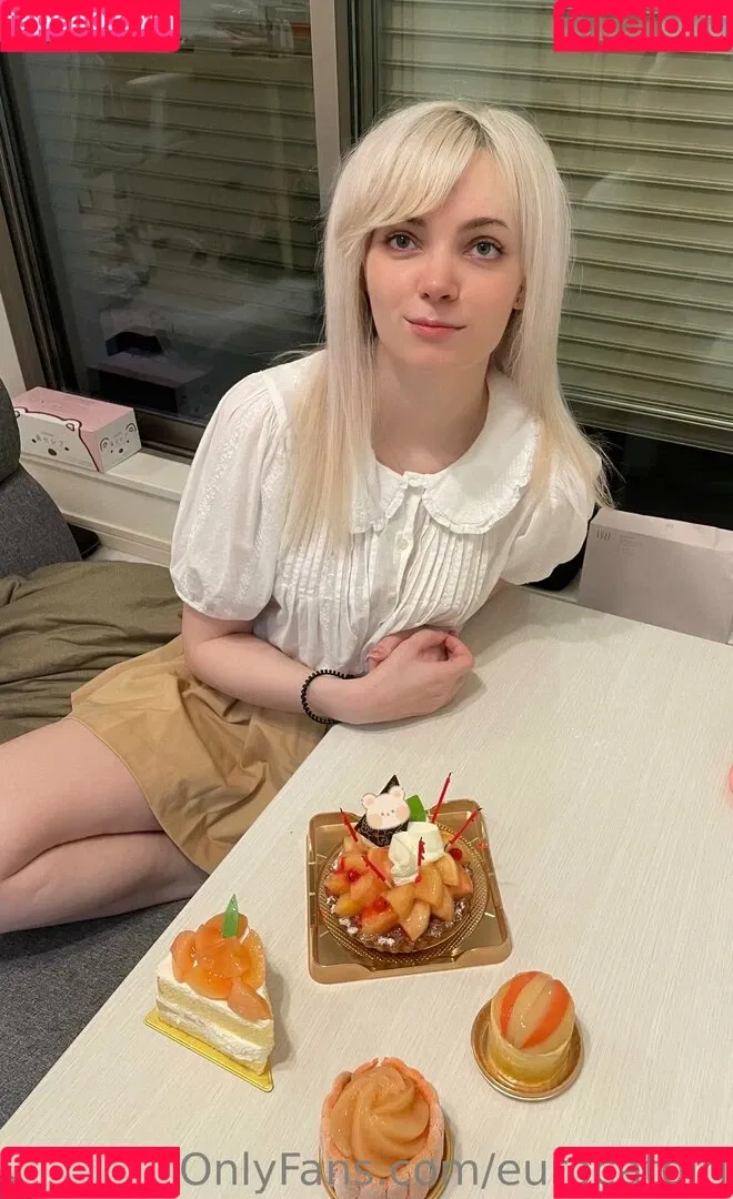 eurocatgirl Onlyfans Photo Gallery 
