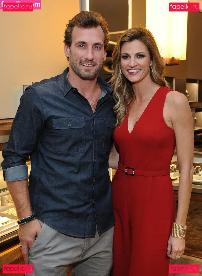 Erin Andrews Onlyfans Photo Gallery 