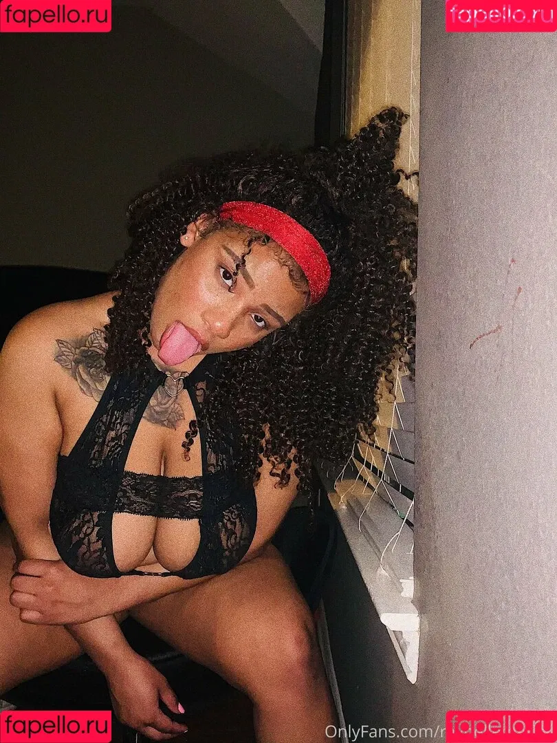 raynellemariah Onlyfans Photo Gallery 
