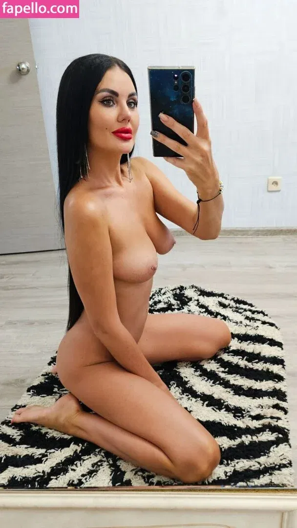 Thibisova Onlyfans Photo Gallery 