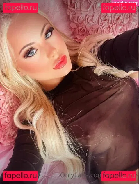 Gina Ogden Onlyfans Photo Gallery 