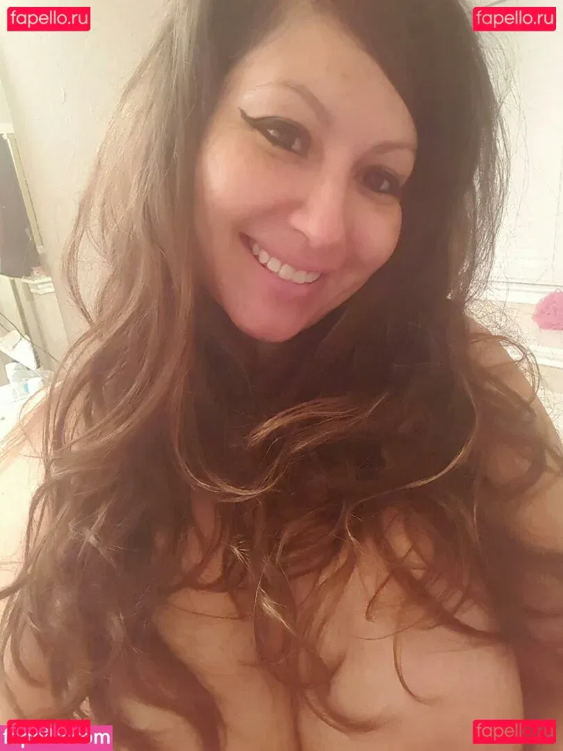 YvonneOhSoCool Onlyfans Photo Gallery 