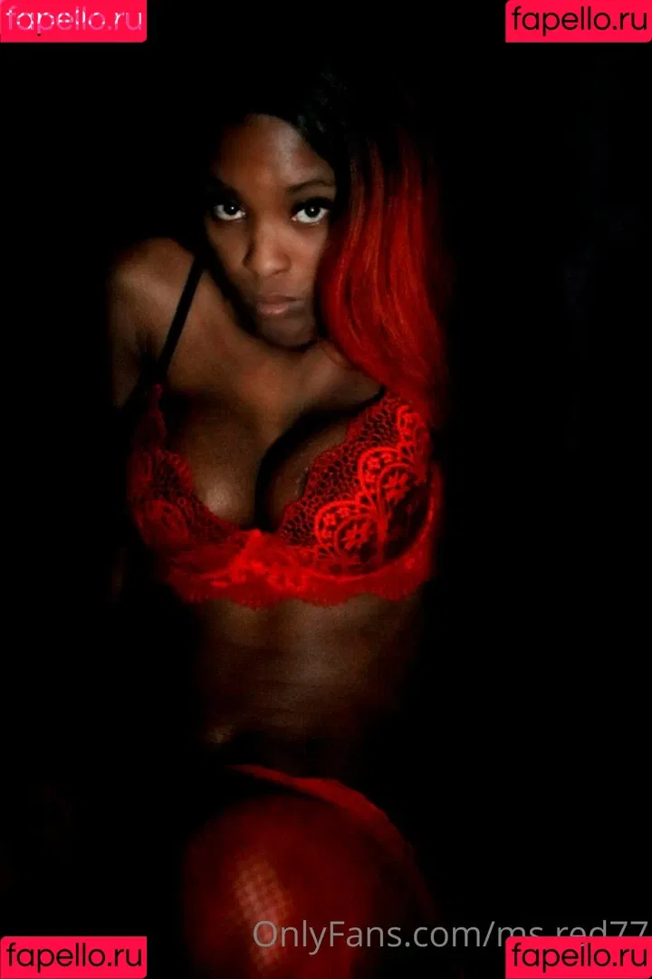 ms.red77 Onlyfans Photo Gallery 