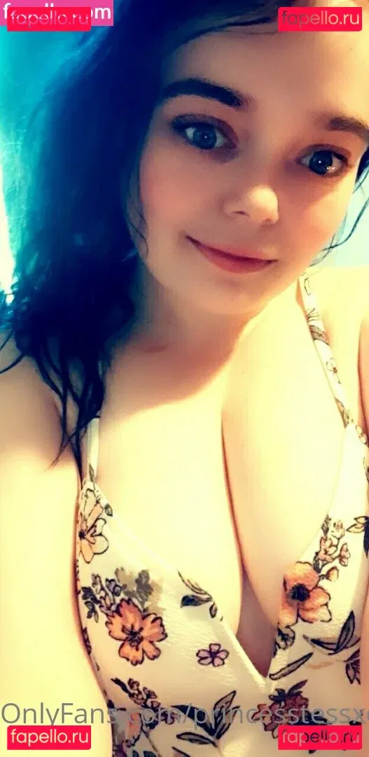 princesstessxoxo Onlyfans Photo Gallery 