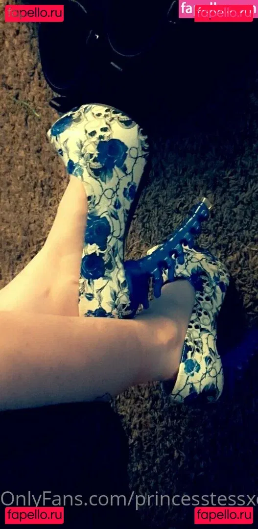princesstessxoxo Onlyfans Photo Gallery 