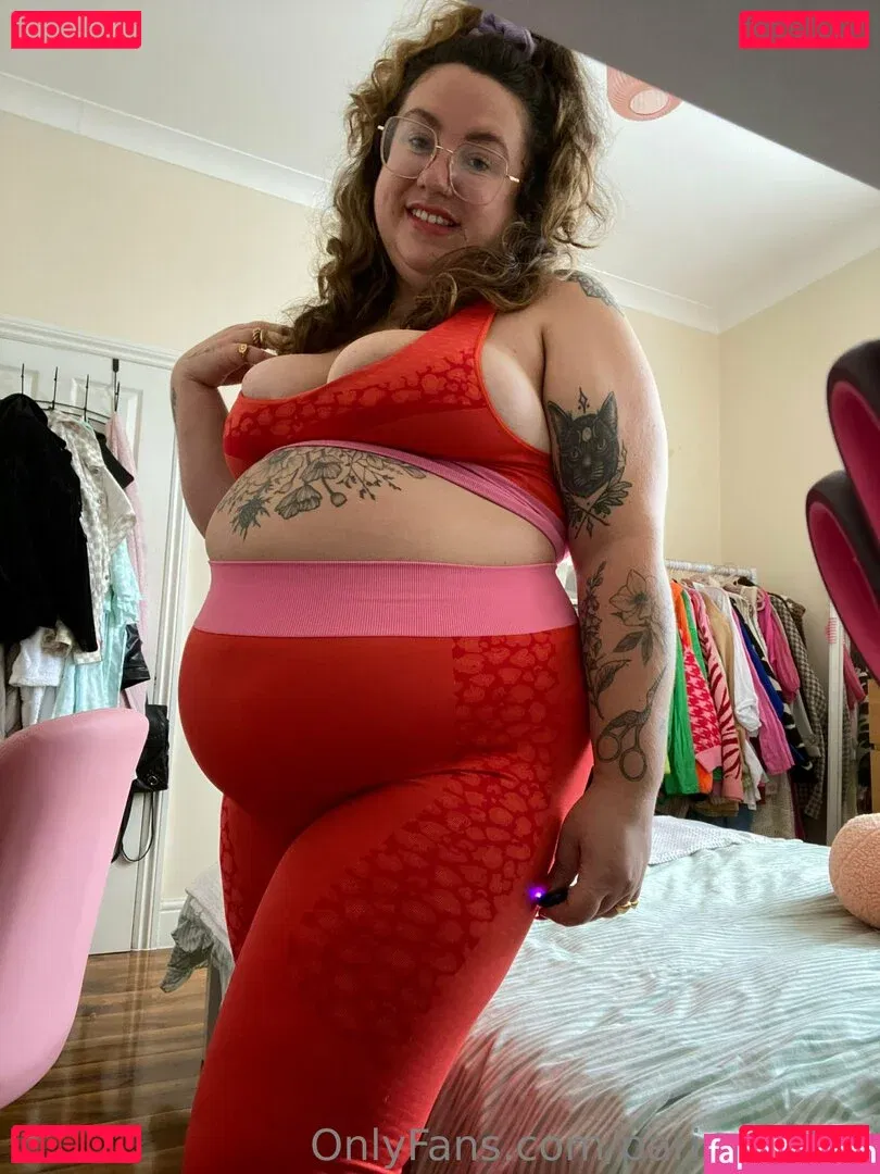 paris_stilton Onlyfans Photo Gallery 